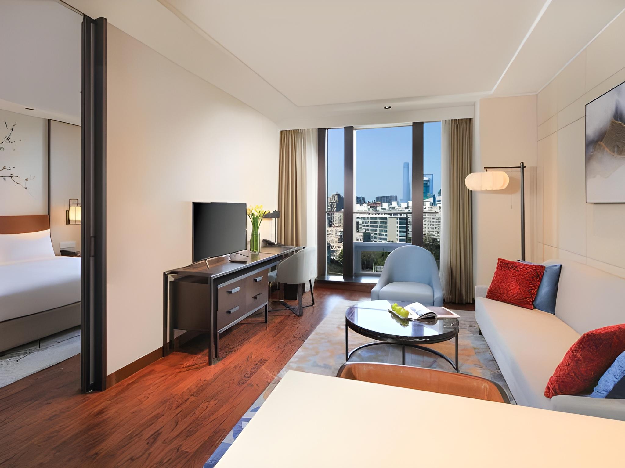 Фото LJZ Supreme Tower Hotel