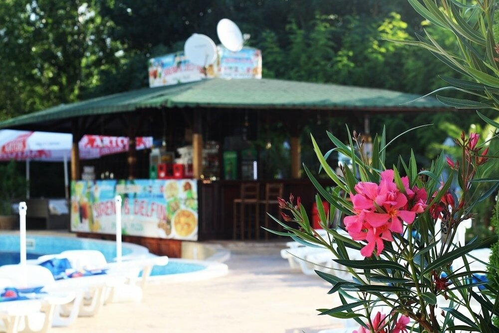 Фото Отель Дельфин