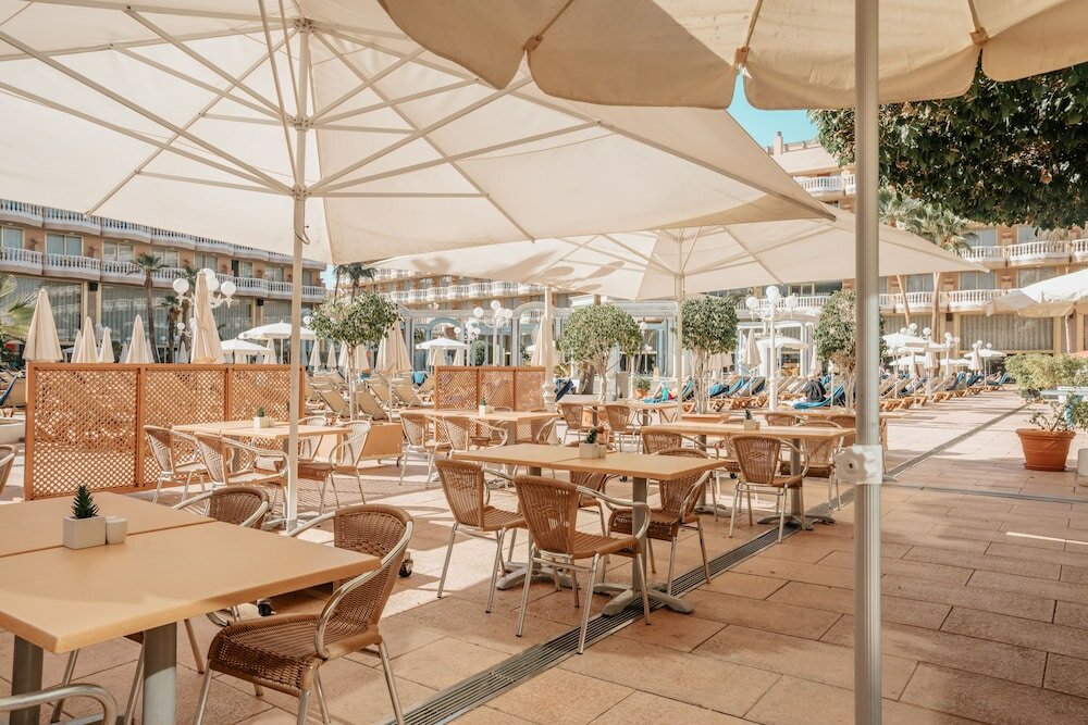 Фото Cleopatra Palace Hotel