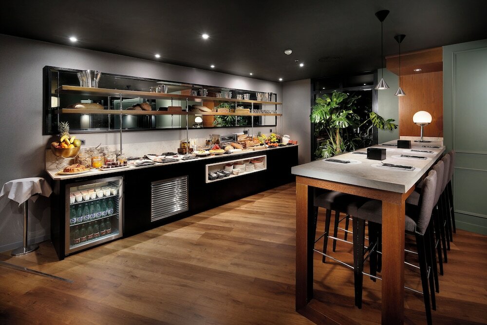 Фото Wilson Boutique Hotel