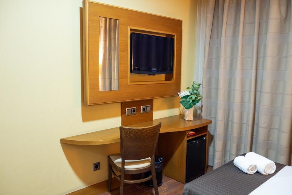 Фото Hotel Sterling