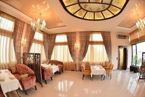 Гостиница East Legend