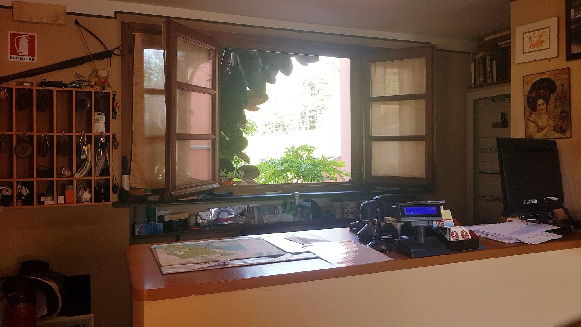 Фото Albergo Ristorante Ama La Luna