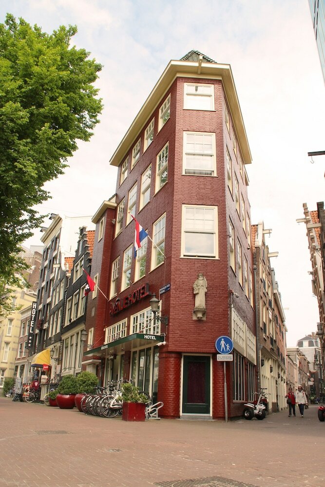 Фото отеля 3