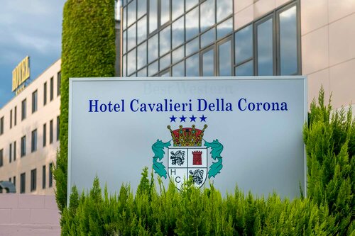 Гостиница Best Western Hotel Cavalieri Della Corona в Галларате