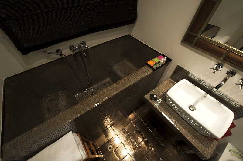 Фото Moses Fountain