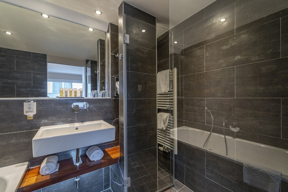 Фото Pakat Suites Hotel