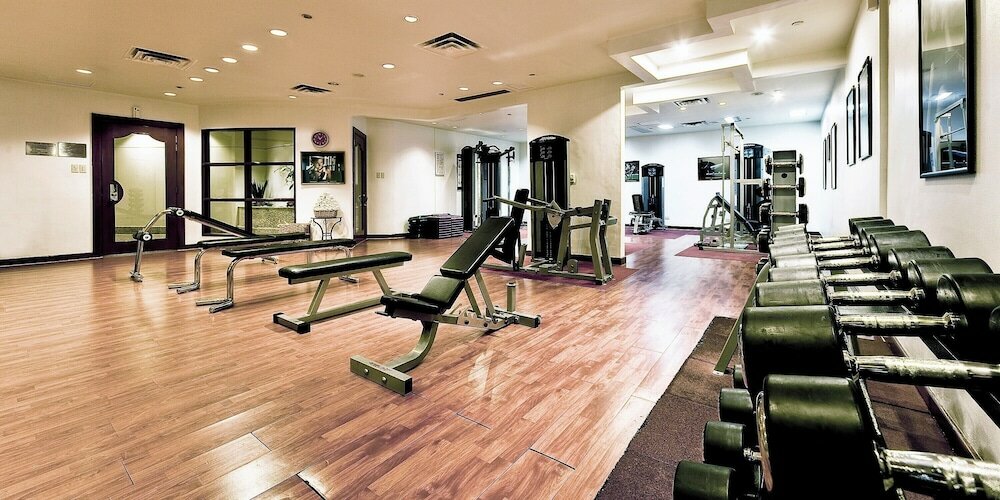 Фото New World Makati Hotel