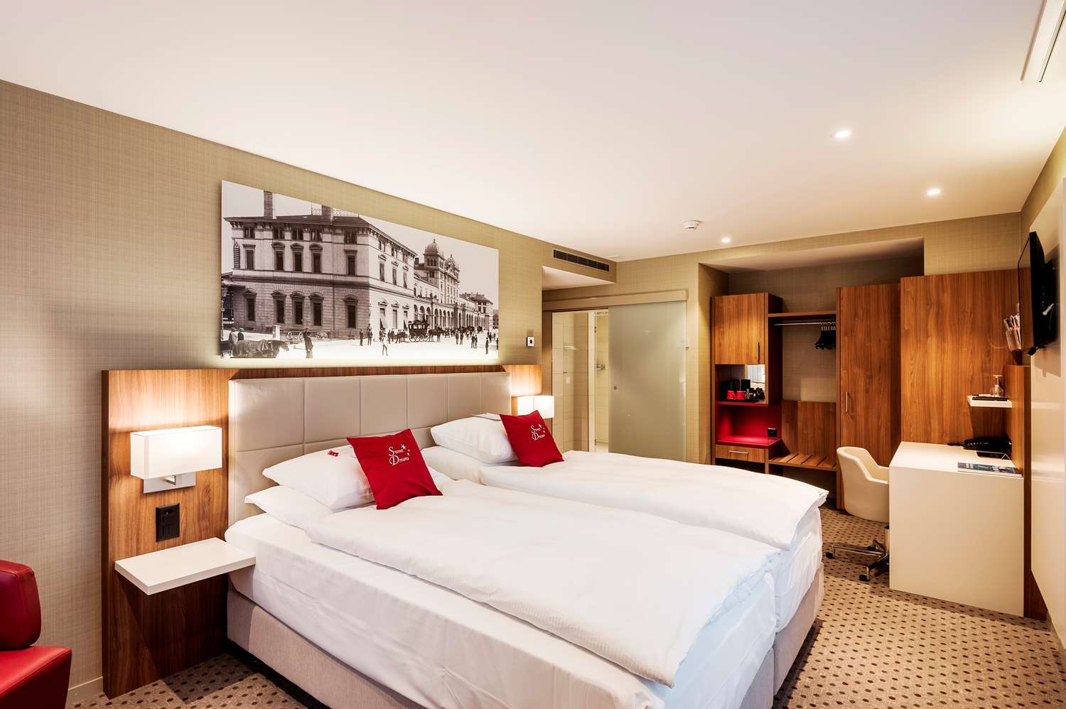 Фото Hotel Wartmann am Bahnhof