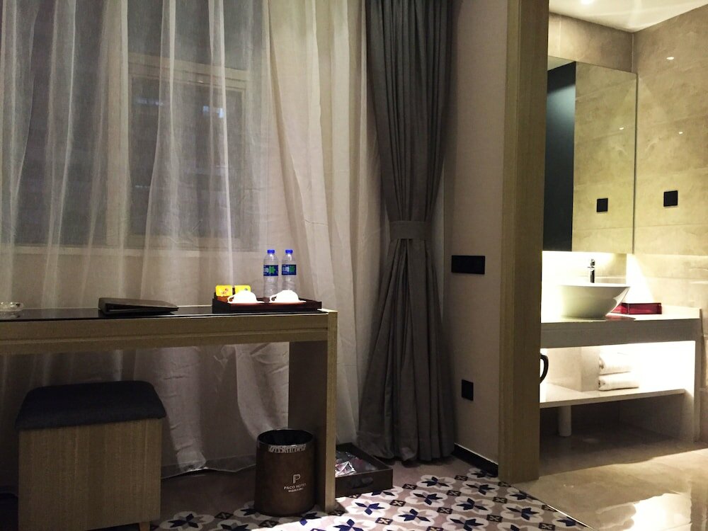 Фото Paco Hotel Tiyuxilu Metro Guangzhou