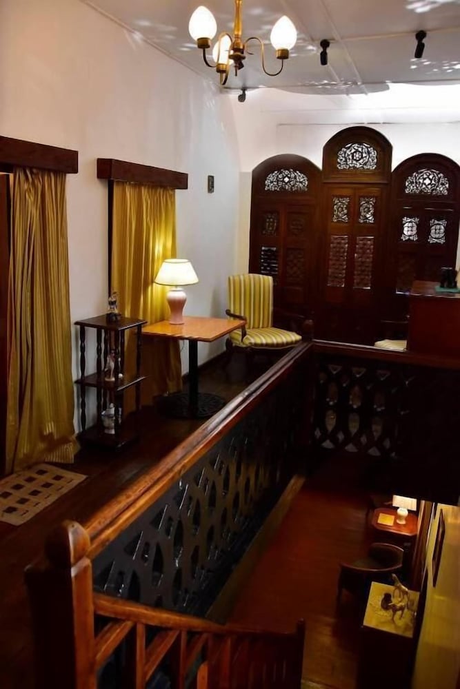 Фото The Golf Green Hotel