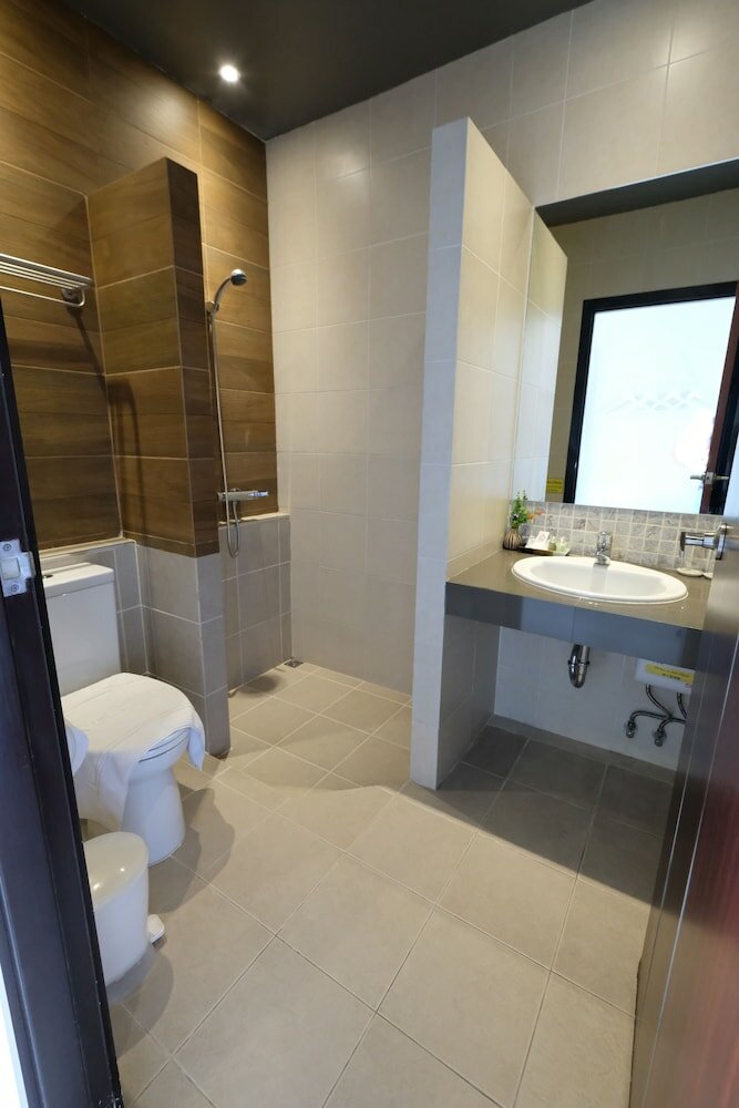 Фото H Hotel Phrasing