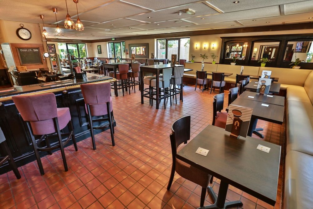 Фото Campanile Milton Keynes