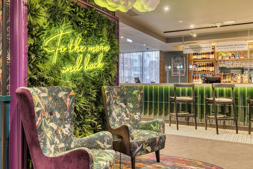 Фото Premier Inn London St. Pancras