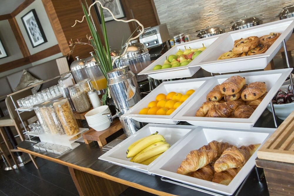 Фото Thistle London Hyde Park Kensington Gardens