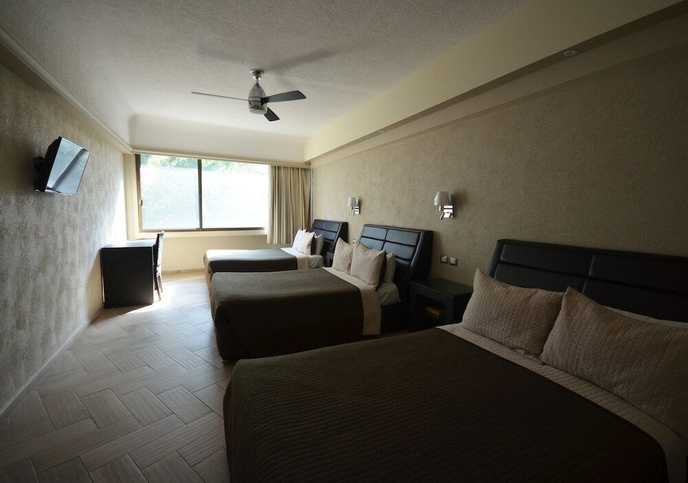 Фото Hotel Diana del Bosque by Dot Urban