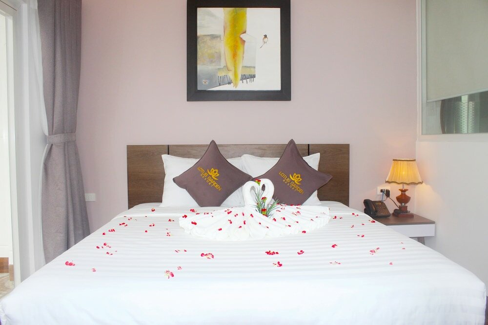 Фото Lotus Garden Resort