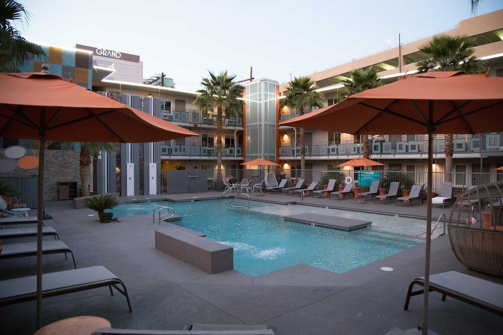 Фото Oasis at Gold Spike - Adults Only