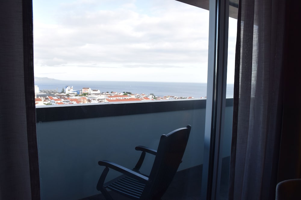 Фото The Lince Azores