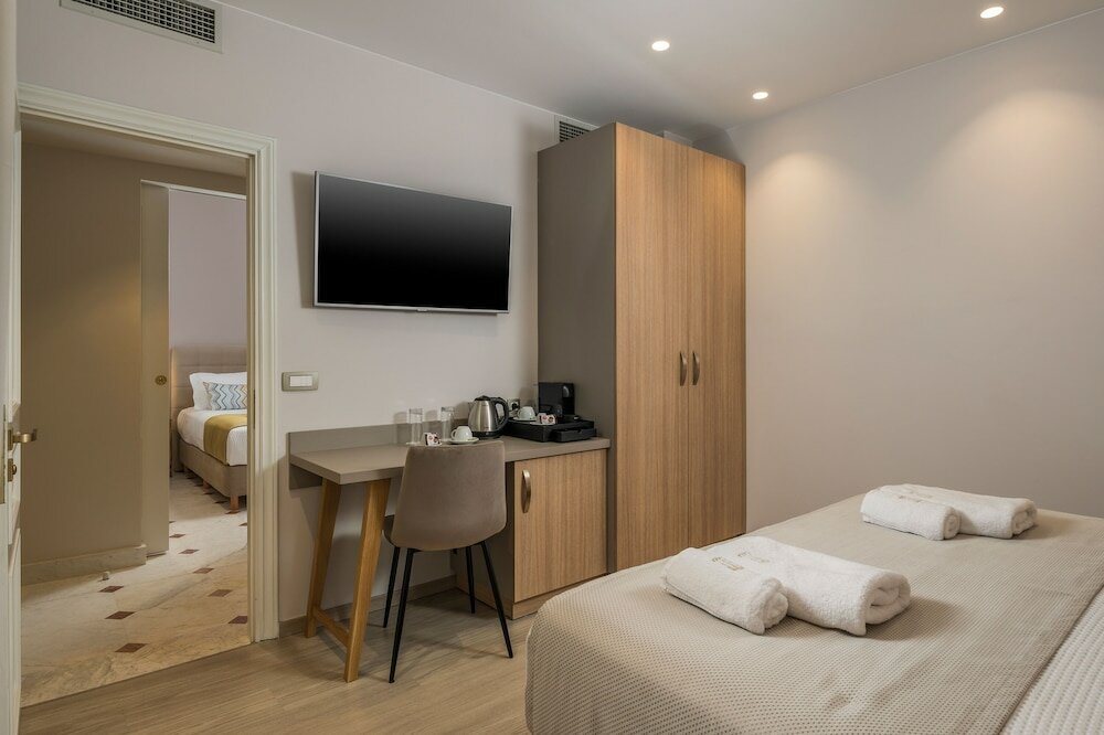 Фото Plaza 1866 Superior City Rooms