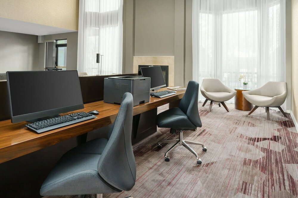 Фото Courtyard by Marriott Dallas - Lewisville