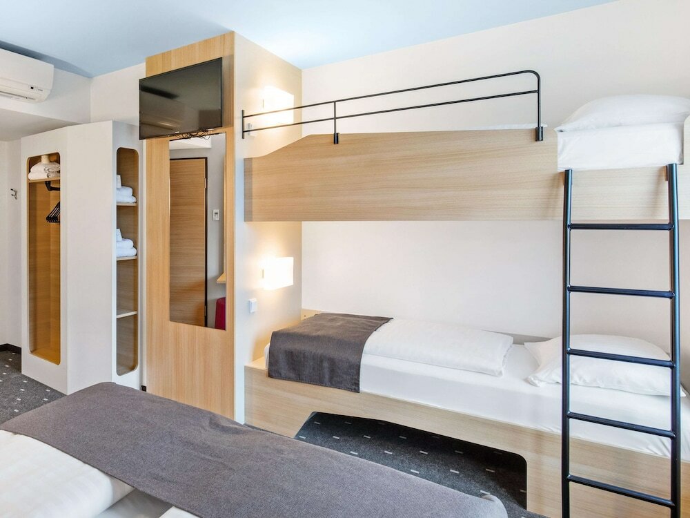 Фото B&b Hotel Lüneburg