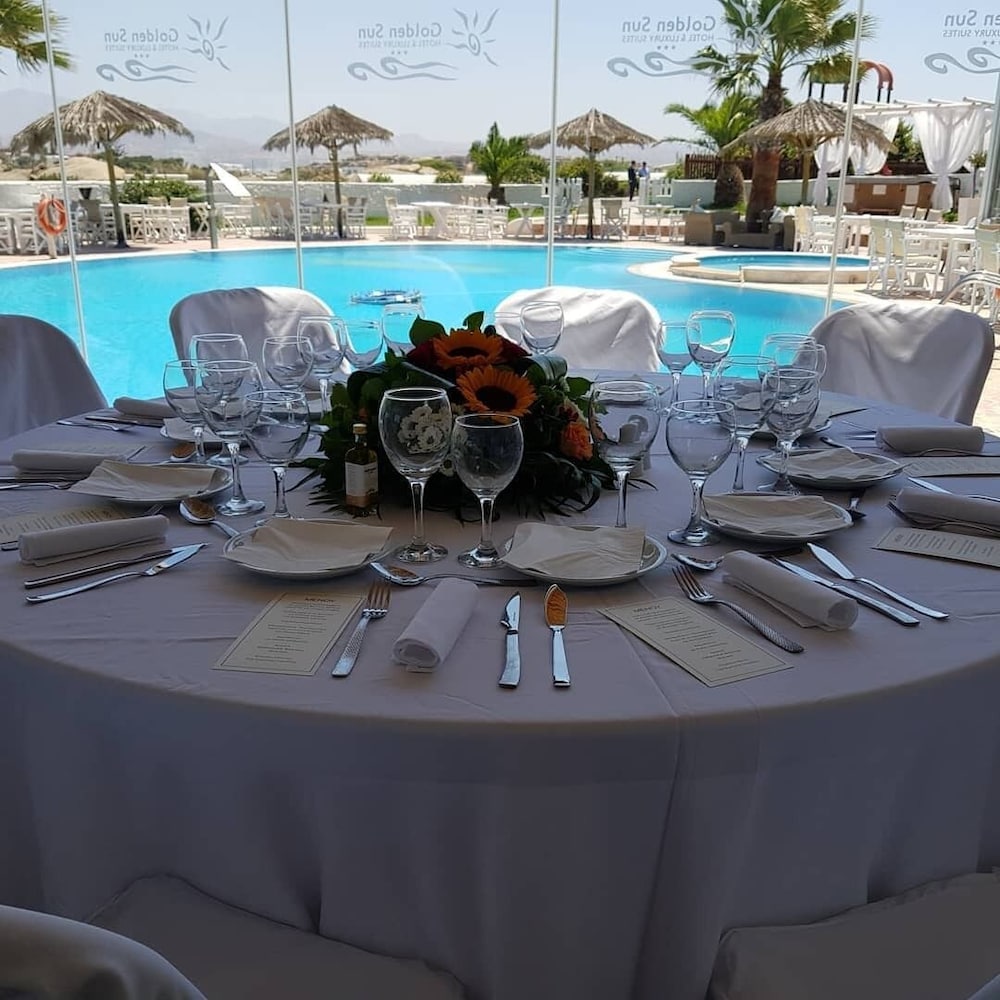 Фото Golden Sun Hotel