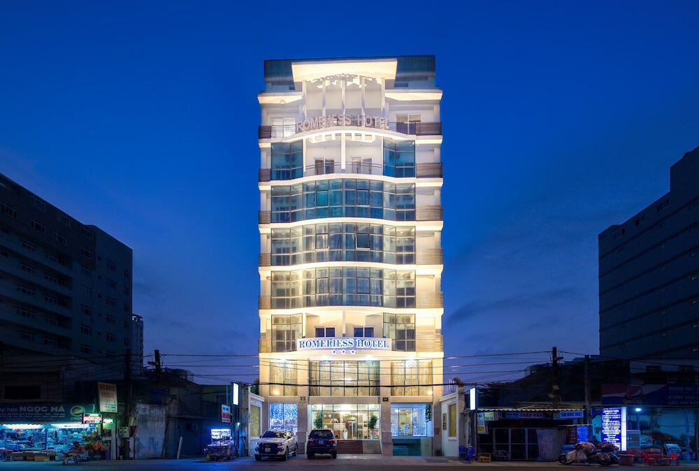 Фото Romeliess Hotel