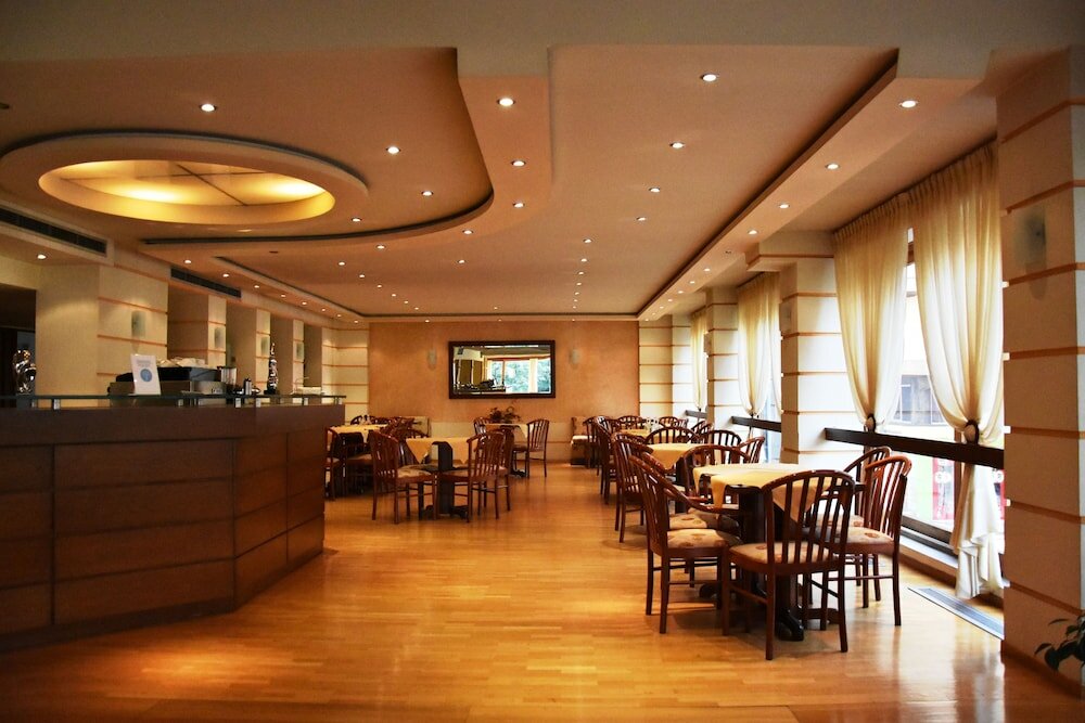 Фото Hotel Oceanis Kavala