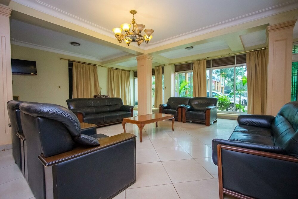 Фото Emerald Hotel