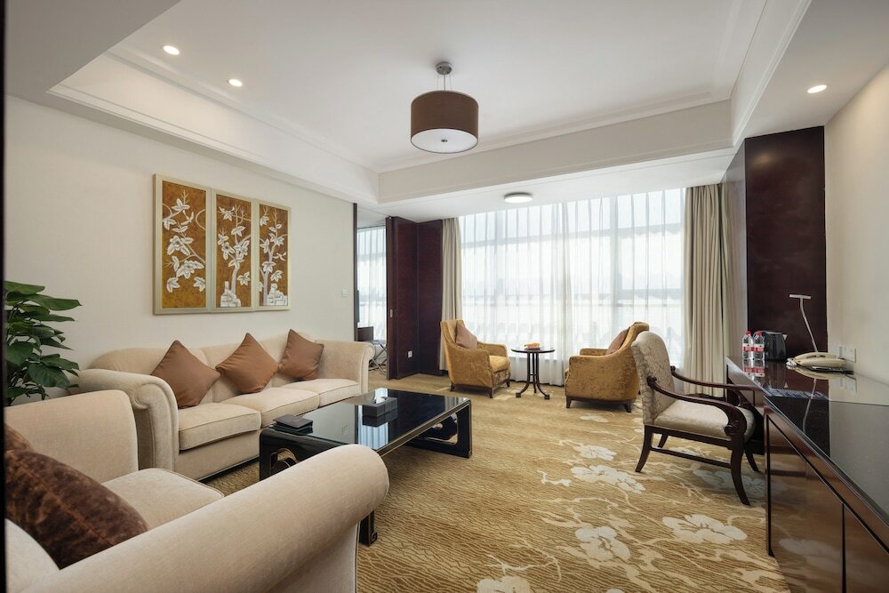 Фото Grand New Century Hotel