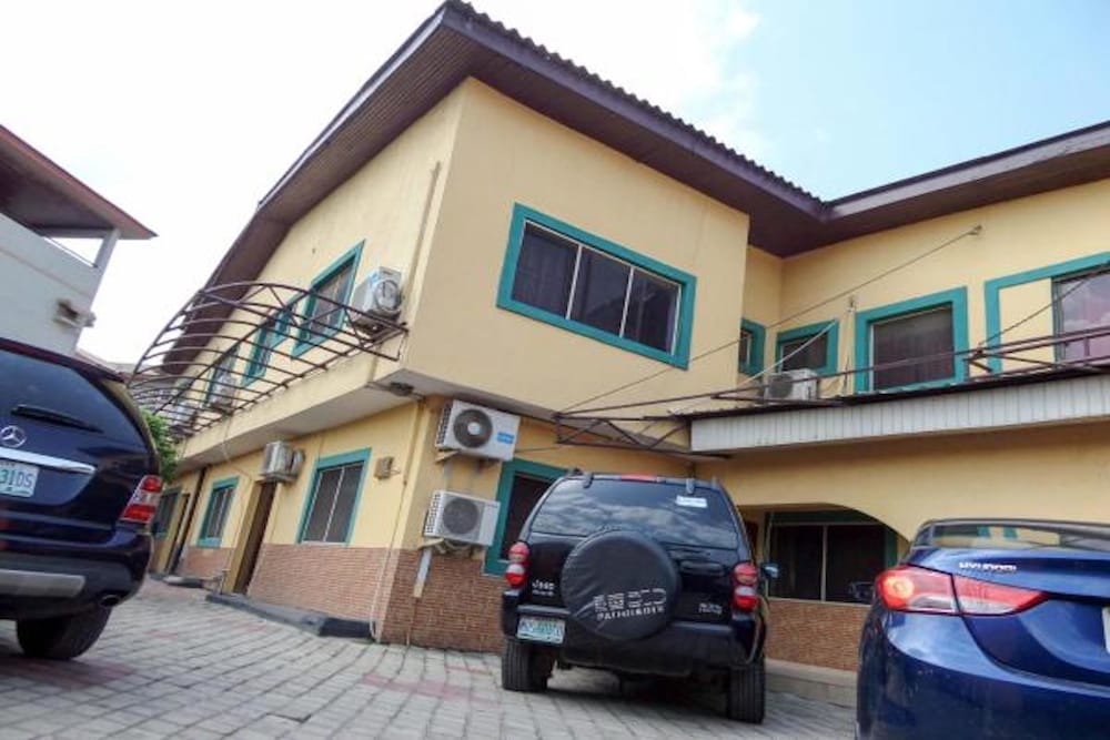 Фото Peerage Retreat and Resort