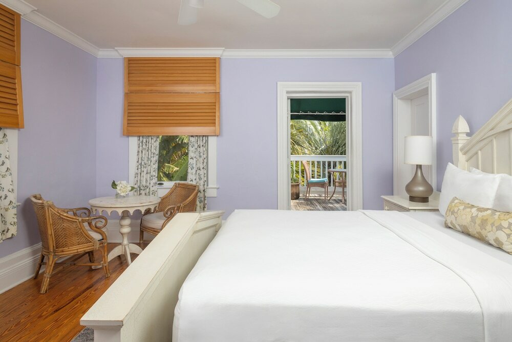 Фото Weatherstation Inn