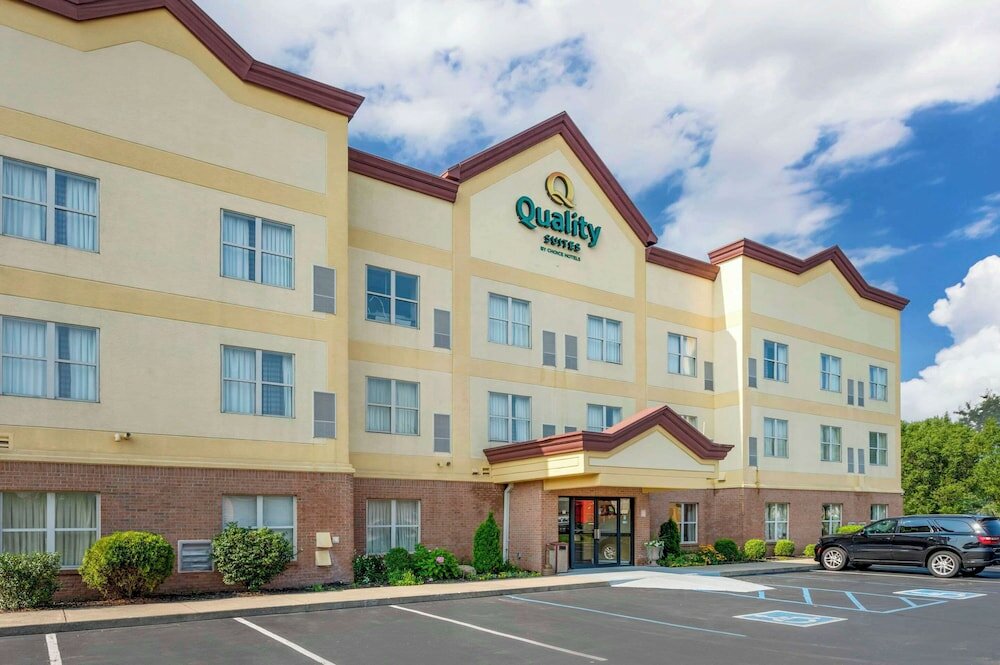 Фото Quality Suites
