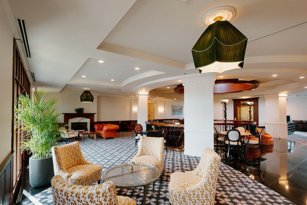 Фото French Quarter Inn