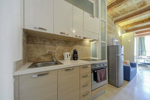 Гостиница Tritoni harbour suites в Валлетте