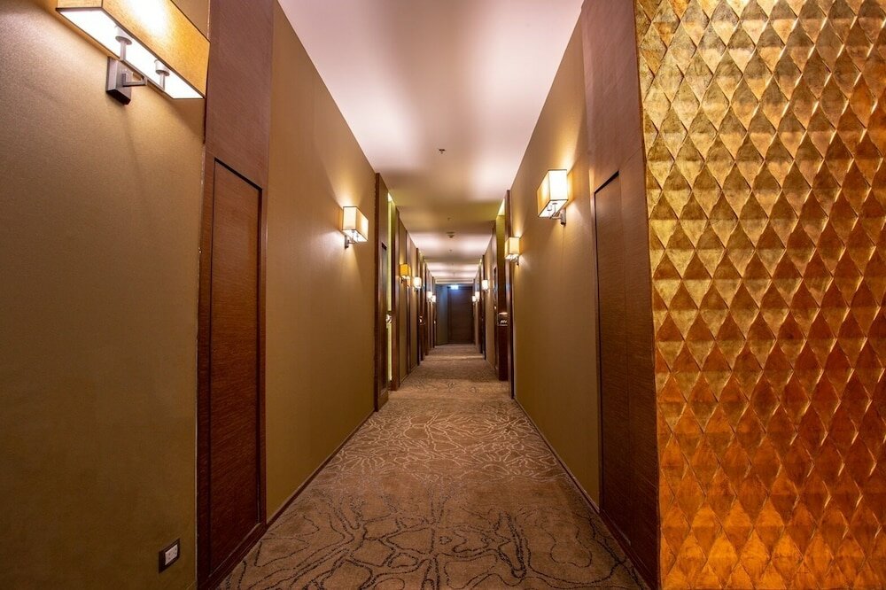 Фото Graceland Hotel Bangkok