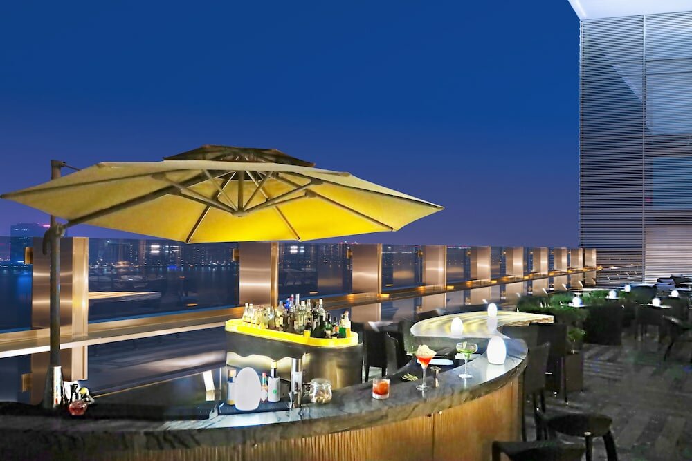 Фото The Azure Qiantang, a Luxury Collection Hotel, Hangzhou