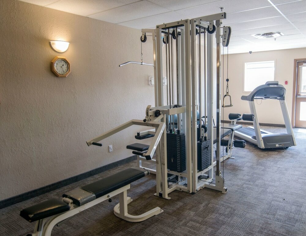 Фото Super 8 by Wyndham Dauphin