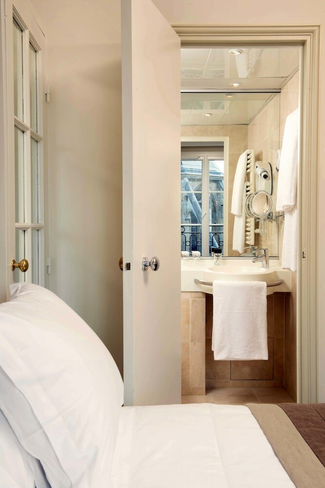 Фото Hôtel Henri IV Rive Gauche