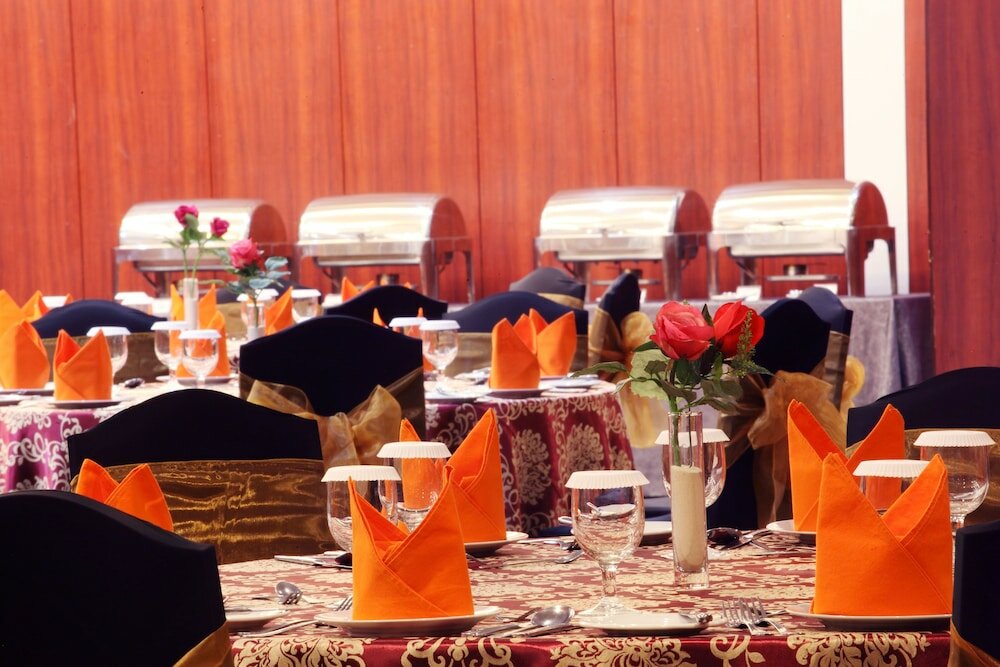 Фото Grand Hatika Hotel