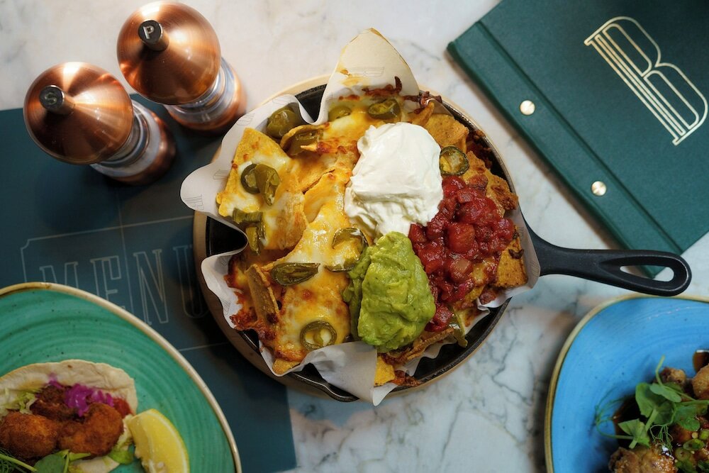 Фото Black Ivy Hotel