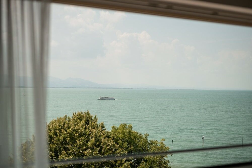 Фото Seehotel am Kaiserstrand