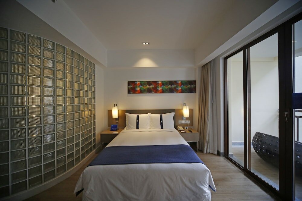 Фото Holiday Inn Express Haikou West Coast, an Ihg Hotel