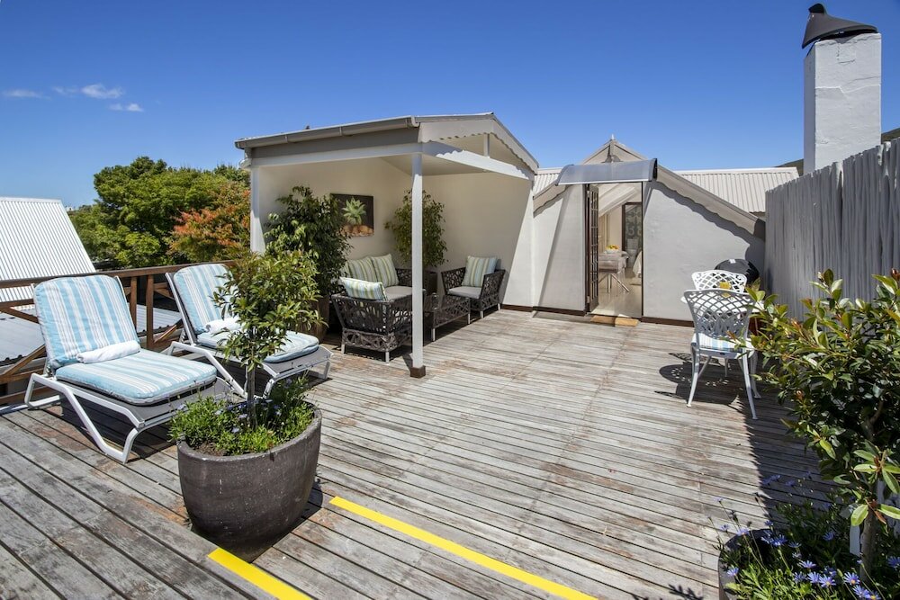 Фото The Potting Shed Guest House