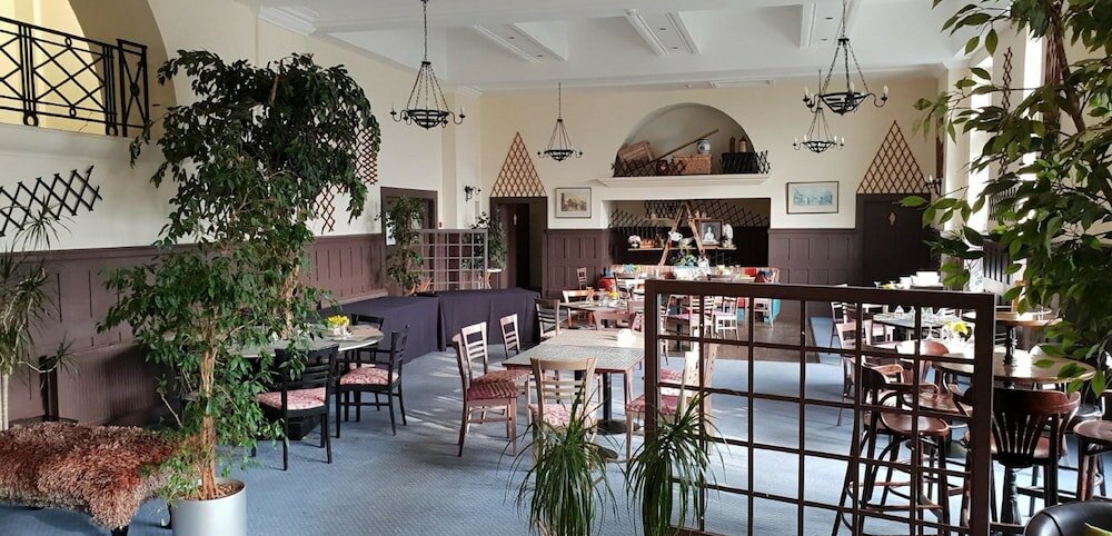 Фото Devonshire House Hotel