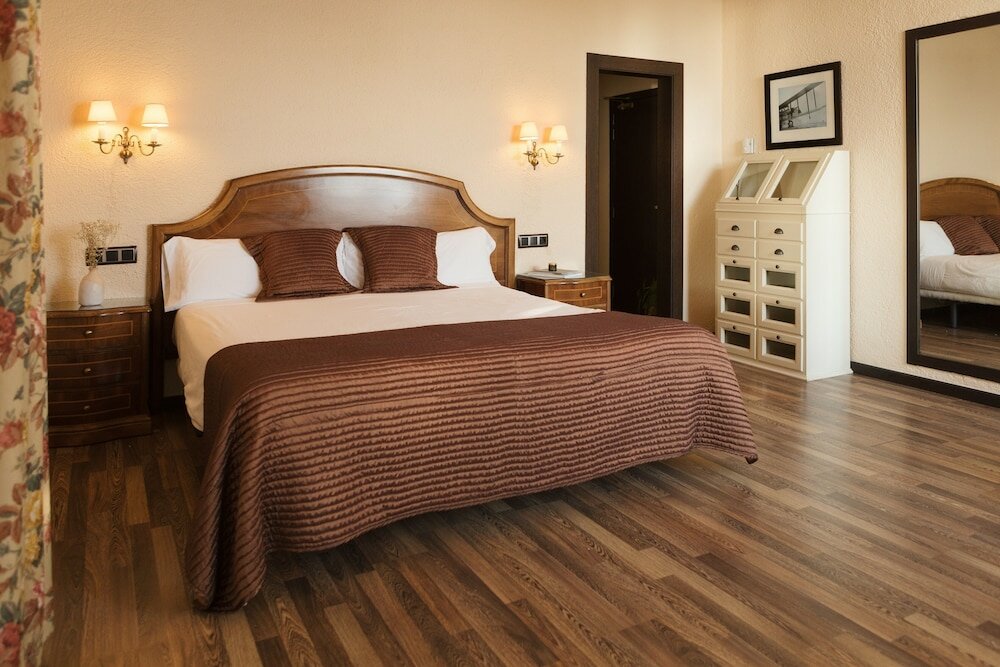 Фото Roger de Flor by Seleqtta