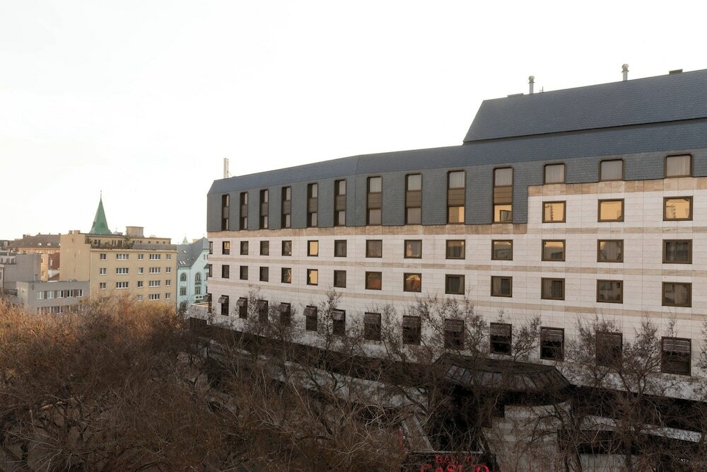 Фото АС Hotel by Marriott Bratislava Old Town