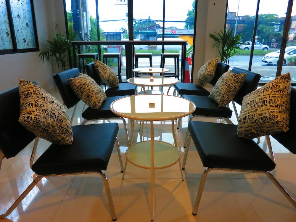 Фото Winrisa Place