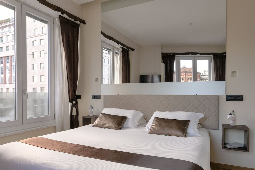 Фото Aiello Rooms - San Babila